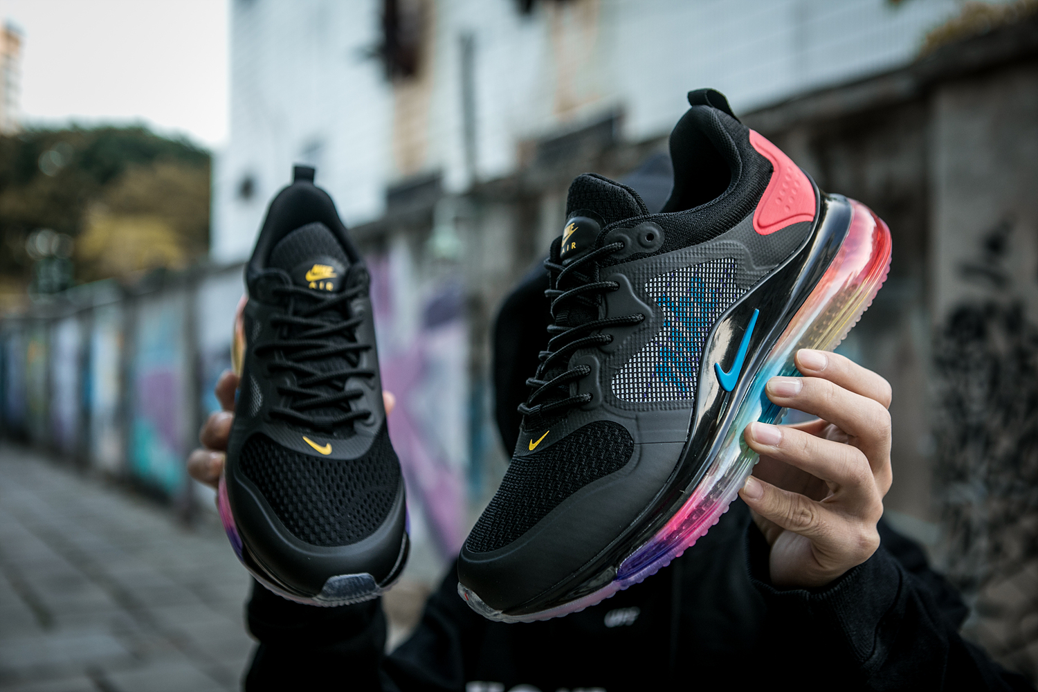 Nike Air Max 720 Black Colorful Running Shoes